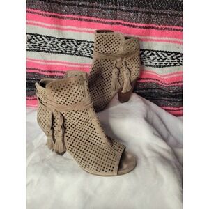 womens brown zip up boots size 8